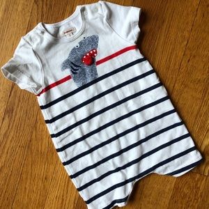 EUC Catmini short striped shark romper